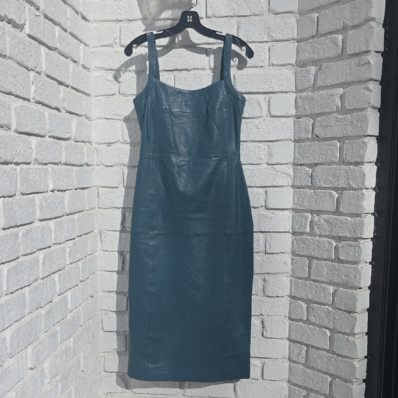 Bod & Christensen Dresses & Skirts - Bod & Christensen Elegant Teal Midi Dress